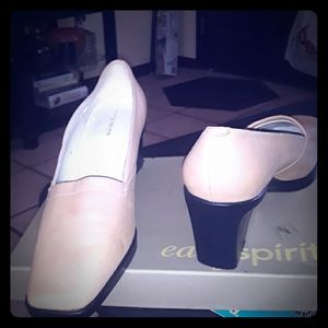 Ladies Shoes